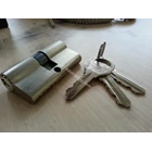 Silinder Kunci Besi Stainless Steel (3 Anak Kunci) 1